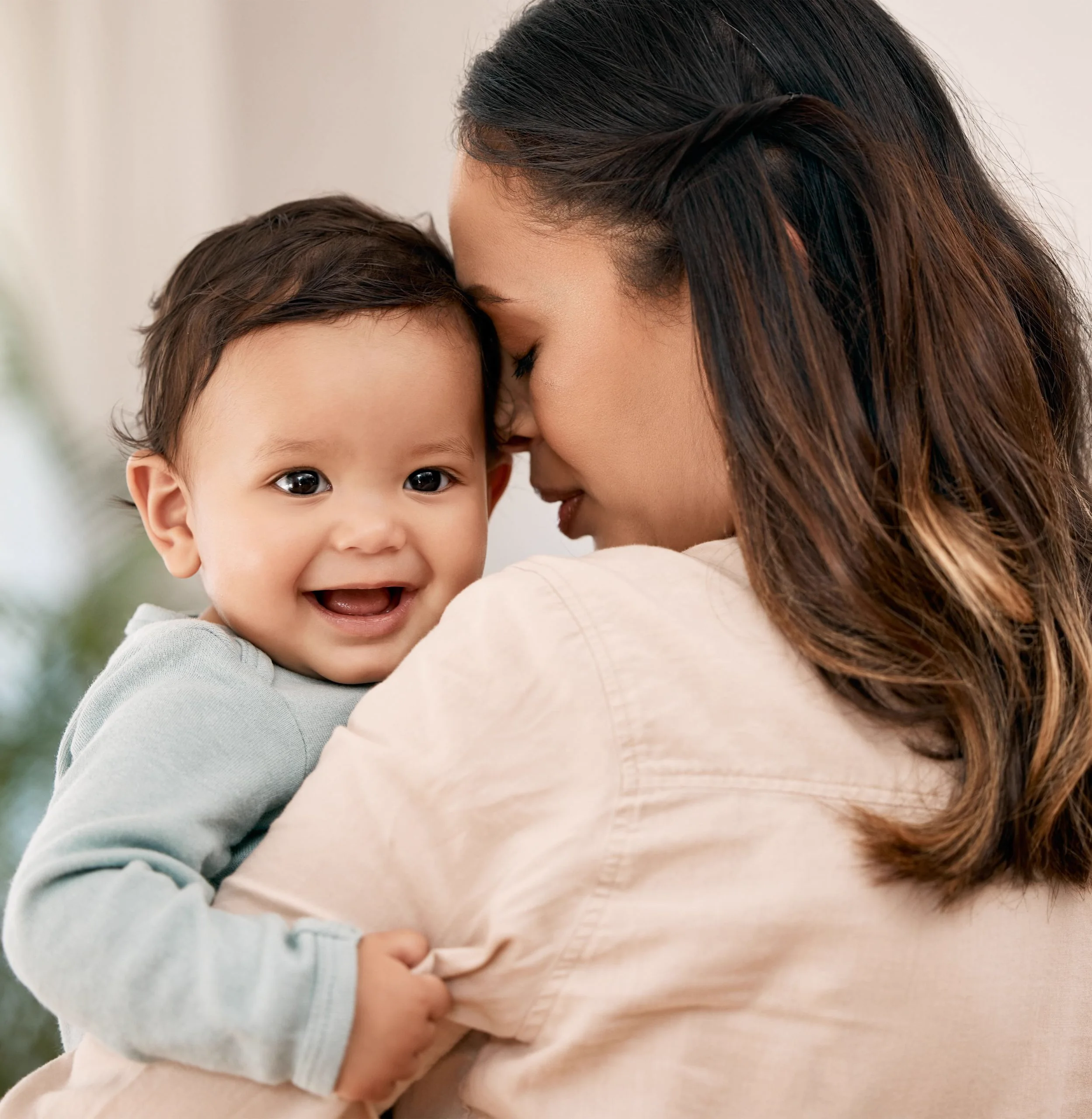 Apego seguro en bebés: la base para criar niños felices y seguros